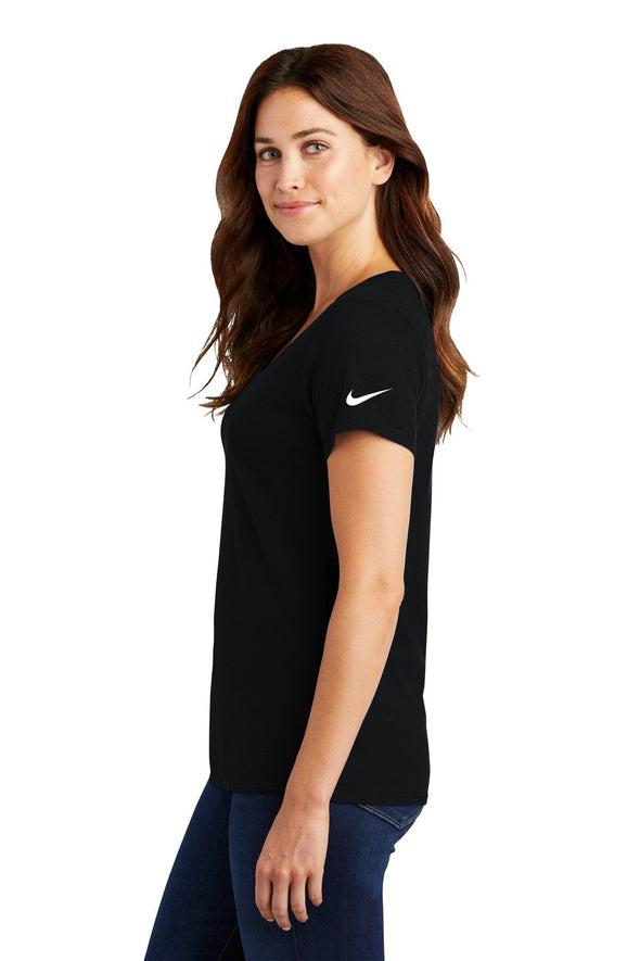 Nike Ladies Dri-FIT Cotton/Poly Scoop Neck Tee. NKBQ5234