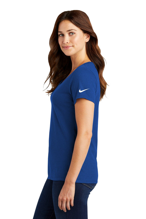 Nike Ladies Dri-FIT Cotton/Poly Scoop Neck Tee. NKBQ5234